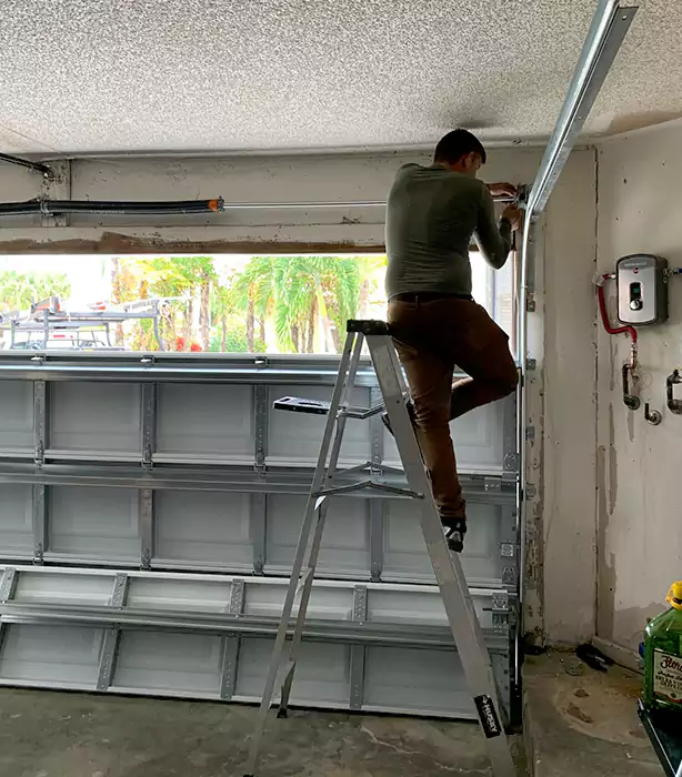 24 Hour Emergency Garage Door Repair in Boulder, NV